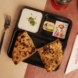 .Paneer Parantha 2Pcs