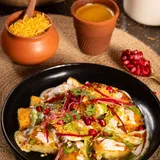 Desi ghee Aloo Tikki Chaat (1Pc)