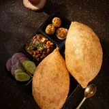 Desi Ghee Chole Bhature (2Pcs)