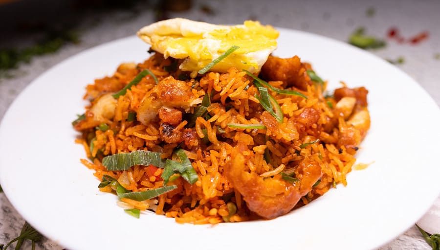 Schezwan Chichen Fried Rice