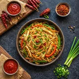 Veg Hakka Noodles