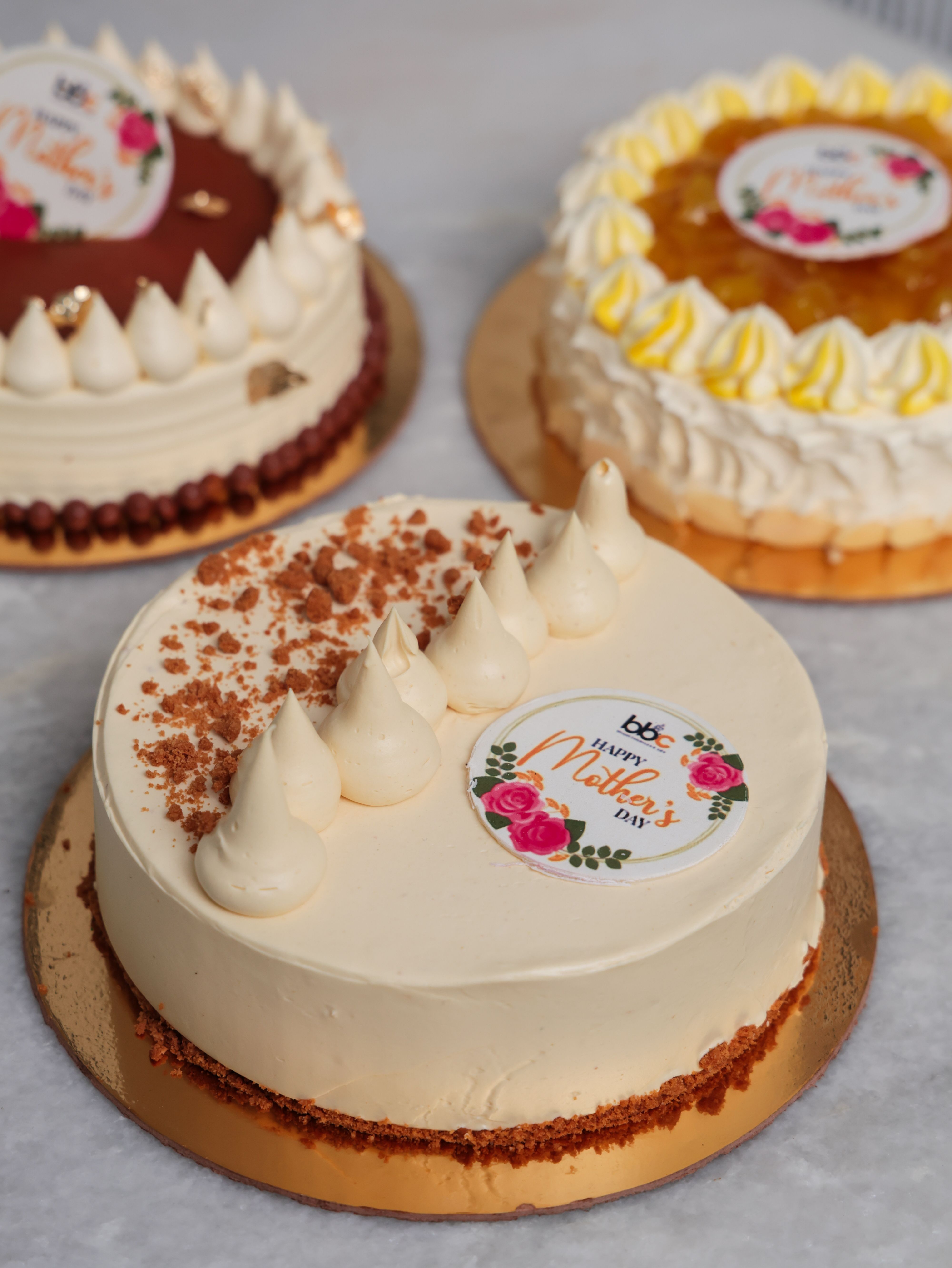 Mother'S Day Special Lotus Biscoff Cake
