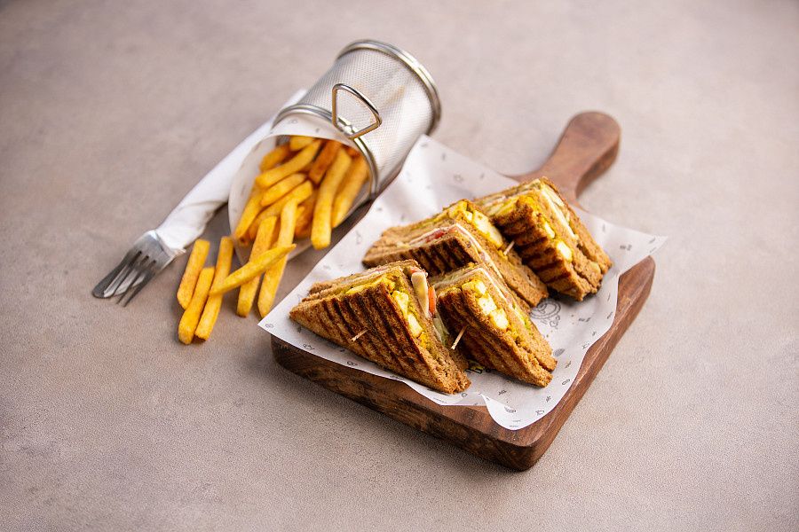 Bbc Veg Club Sandwich