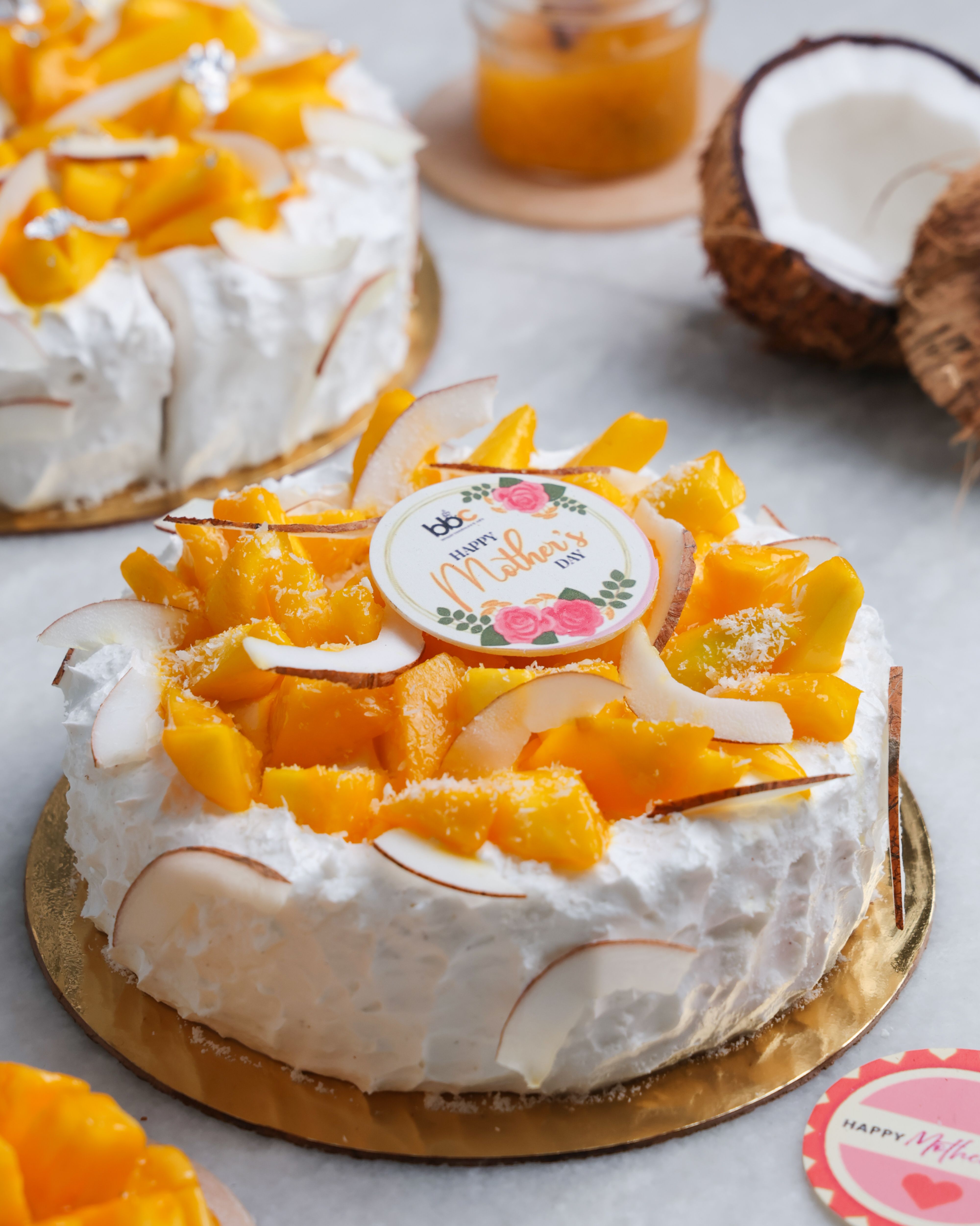 Mother'S Day Special Mango Coconut Gateau (700 Gms)
