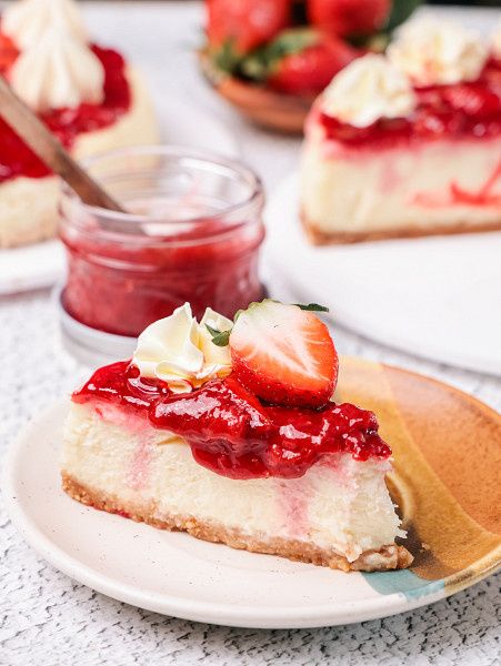 Le Fraisier Baked Cheesecake Slice