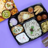 Palak Panner Thali Meal
