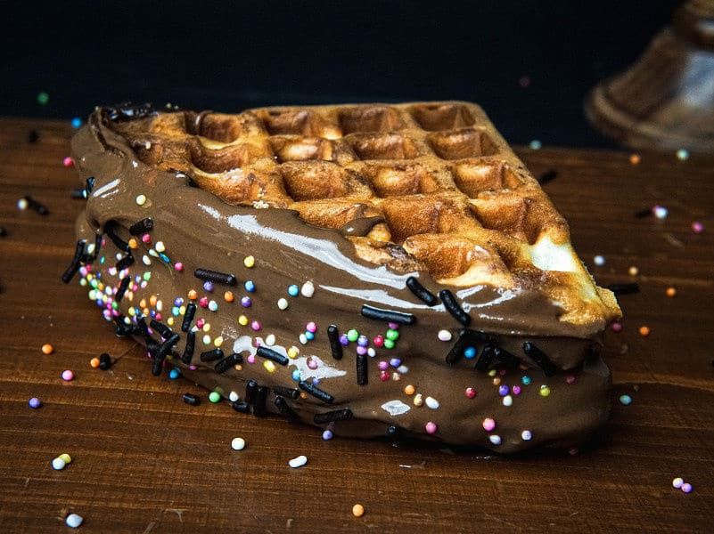 Milk Chocolate Pocket Waffle