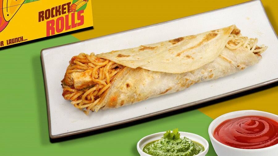 Spicy Schezwan Chicken Noodles Roll