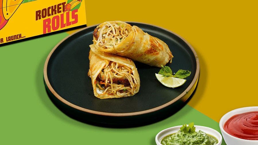 Veg Manchurian Noodles Roll