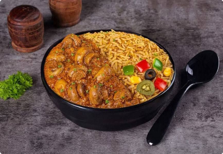 Mushroom Do Pyaza Rice Bowl