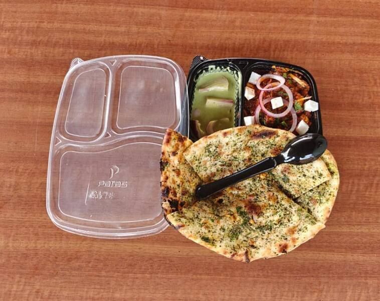 Veg Stuffed Kulcha With Chana Masala Mini Meal