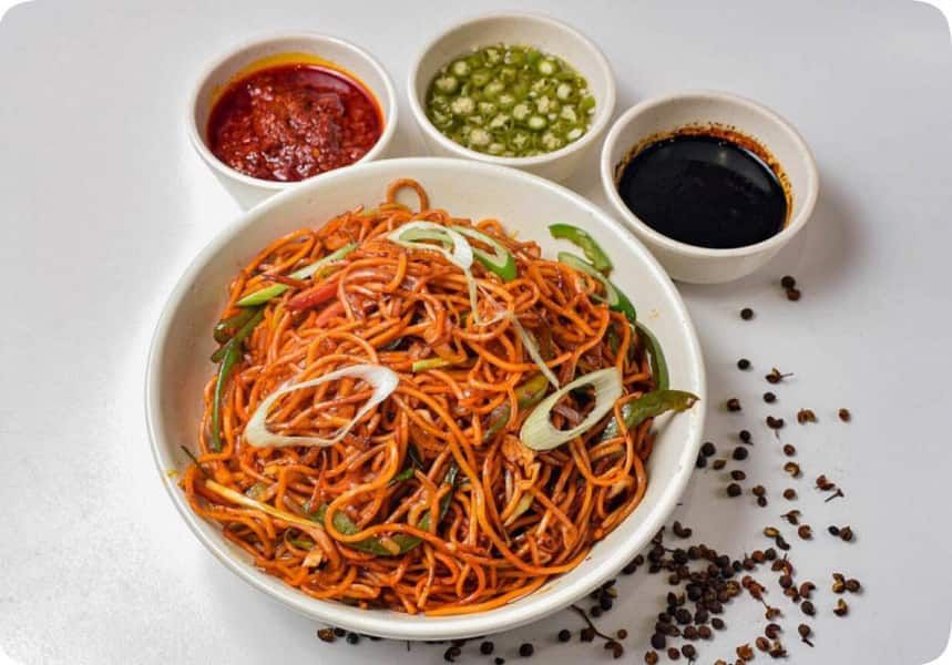 Veg Schezwan Noodles