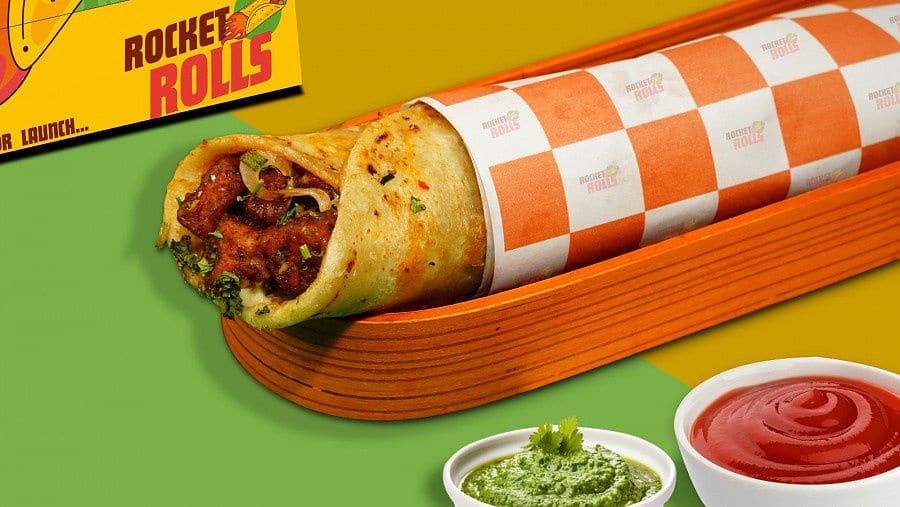 Paneer Chilli Roll