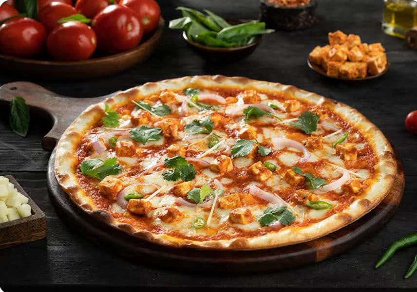 Paneer Makhani Butter Masala Pizza