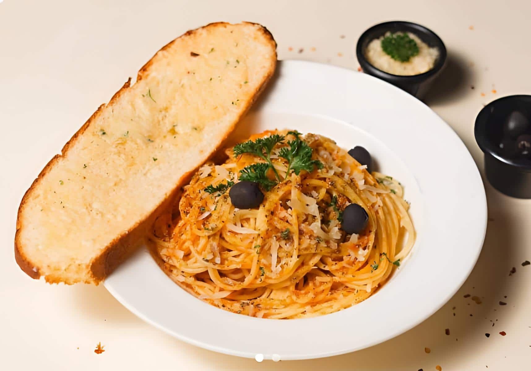 Aglio-E-Olio Pasta Veg