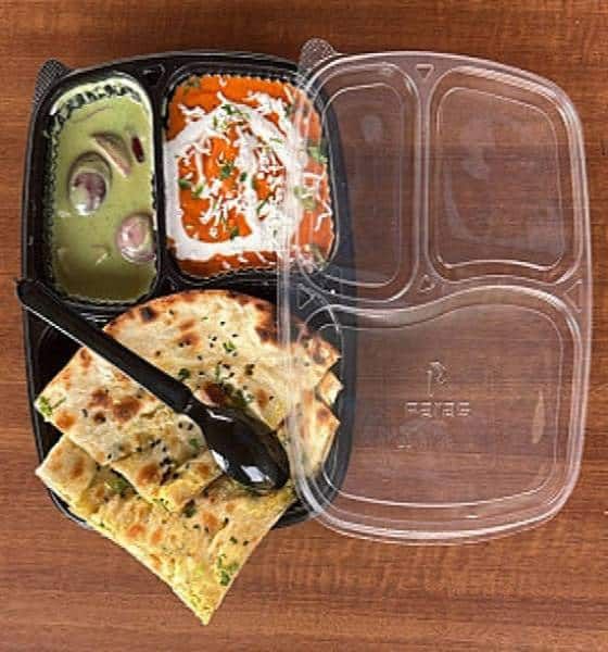 Veg Stuffed Kulcha With Makhani Gravy Mini Meal