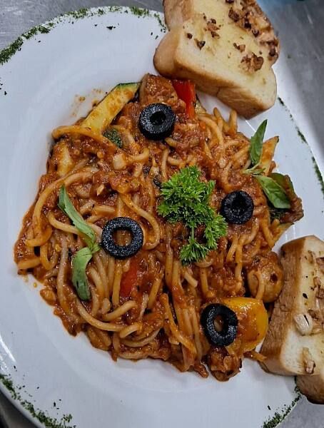 Arabiatta Spaghetti Pasta Veg
