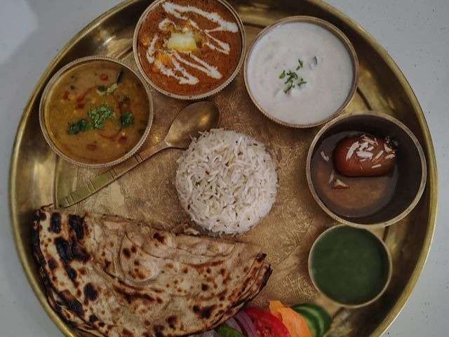 Deluxe Thali (5 Compartment) Veg (CL)