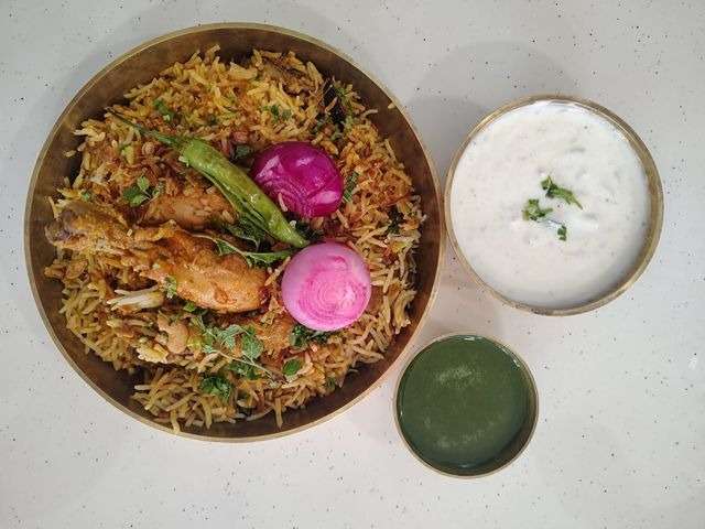 Hyderabadi Chicken Biryani (CL)