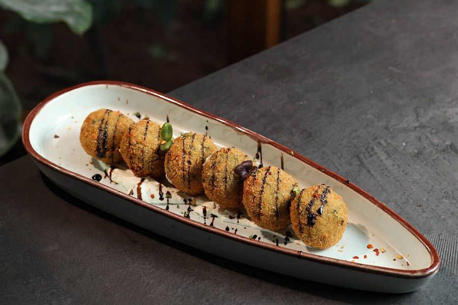 Crispy Threaded Cottage Cheese