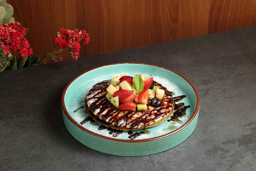 Pancake With Fresh Fruit