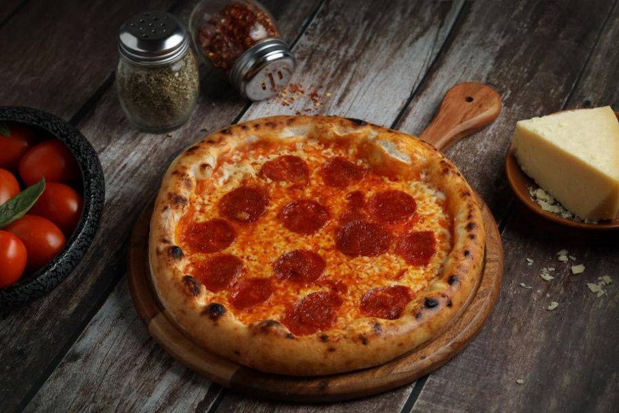 Pepperoni Royale