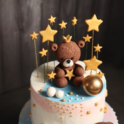 Teddy bear blue theme cake