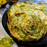Palak Masala Lachcha Parantha (6pcs / 420g)