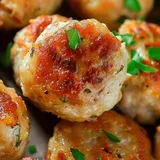 Italian Chicken Meatballs - Parmesan & Sundried Tomato (10 Pieces)