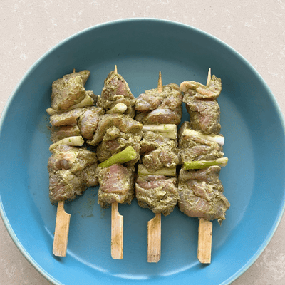 Yfc Marinated Skewers - Thai Basil Chicken (400g / 8 Skewers)