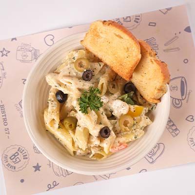 White Sauce Pasta