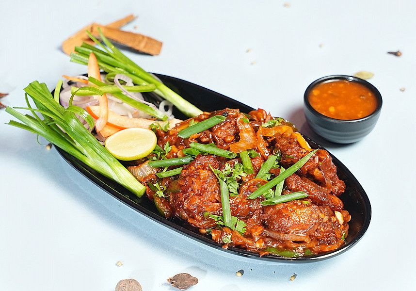 Tomato Basil Chicken (Boneless)