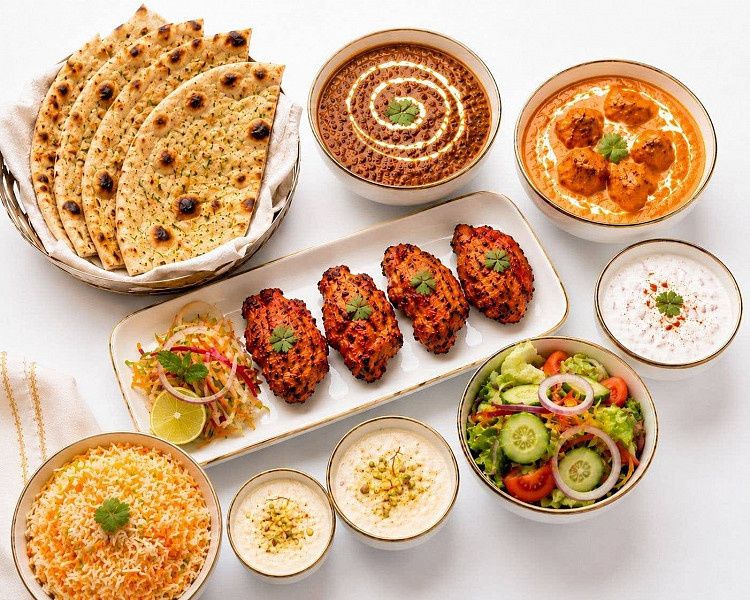 Pizzicato Indian Non-Veg Meal Box