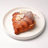 Almond Croissant