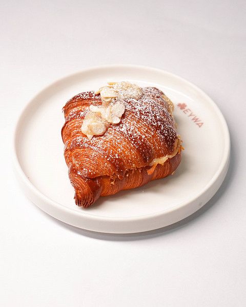 Almond Croissant
