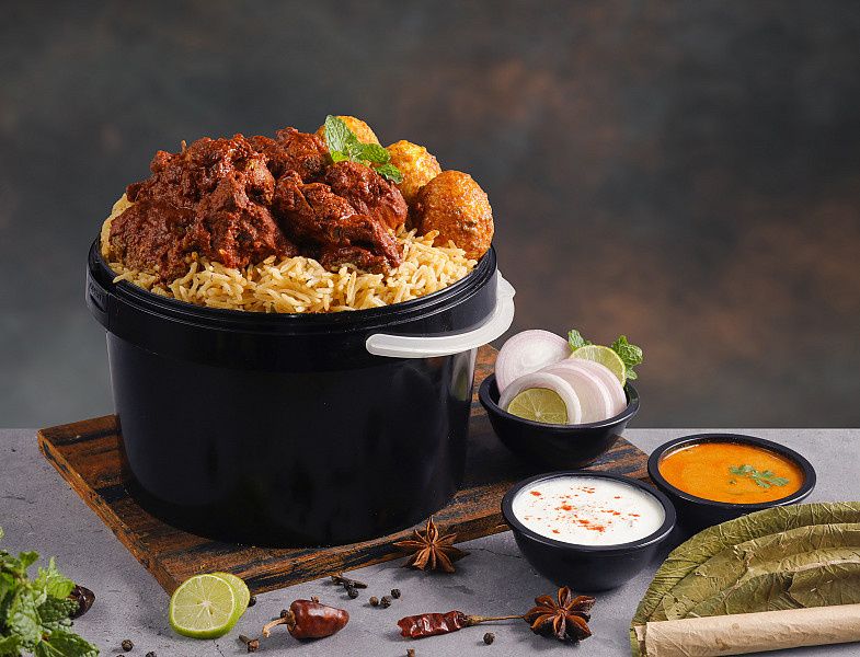 Guntur Chicken Biryani Bucket