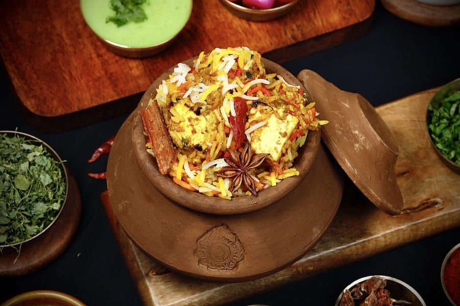 Matki Paneer Tikka Biryani