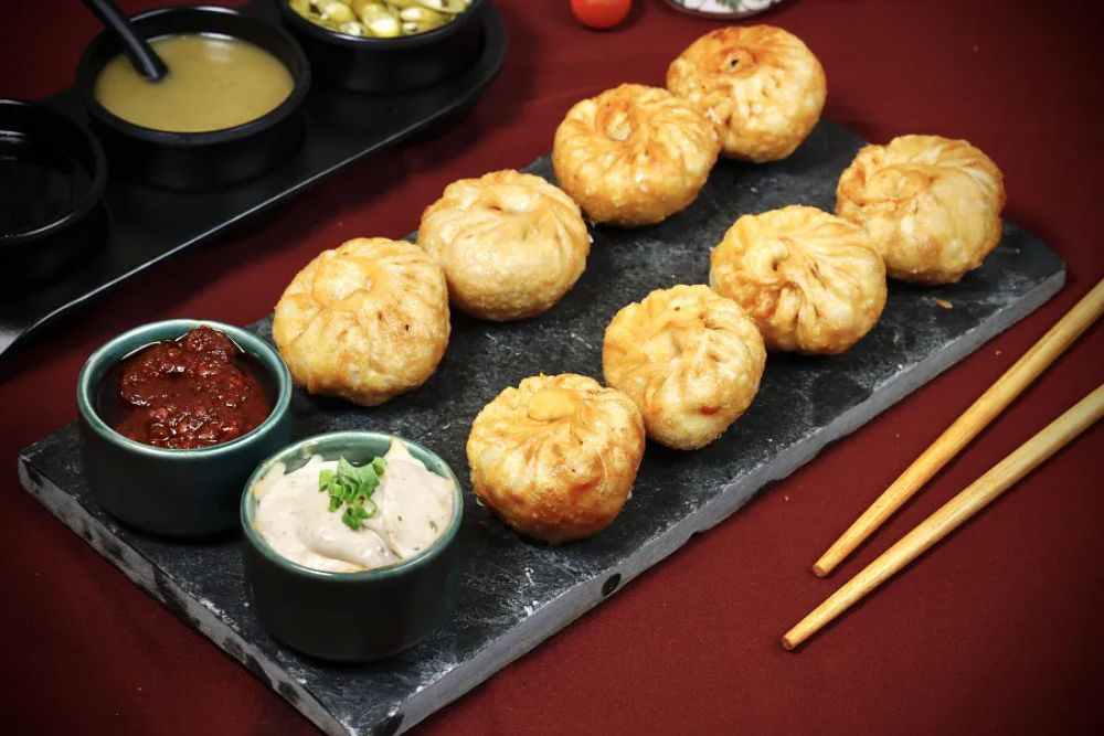 Veg Fried Momos [8 Pcs]