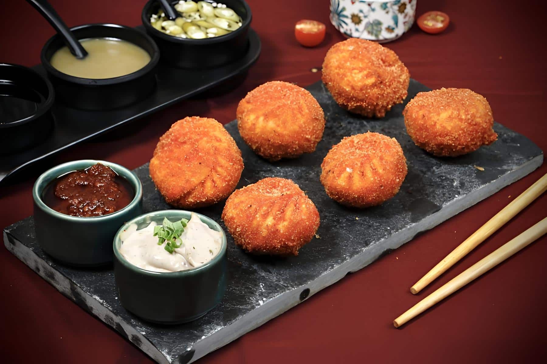 Veg Kurkure Momos [6 Pcs]