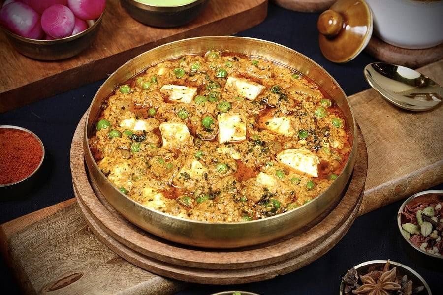 Matar Paneer