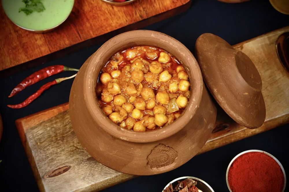 Matki Chana Masala
