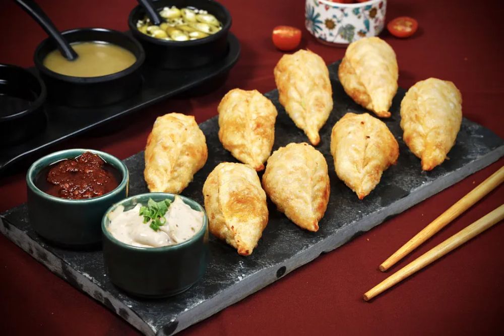 Paneer Fried Momos [8 Pcs]