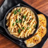 PASTAS & GARLIC BREADS