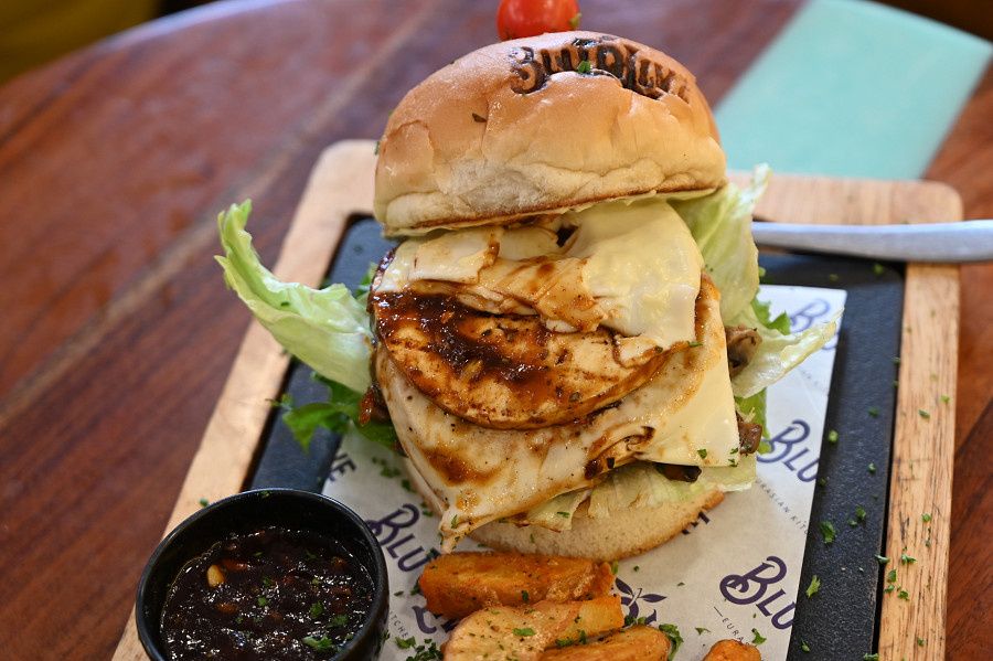 Paneer Steak Burger