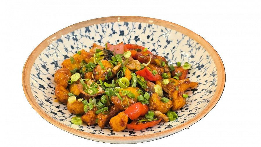 Crispy Water Chestnuts In Hongkong Style Chilli Sauce