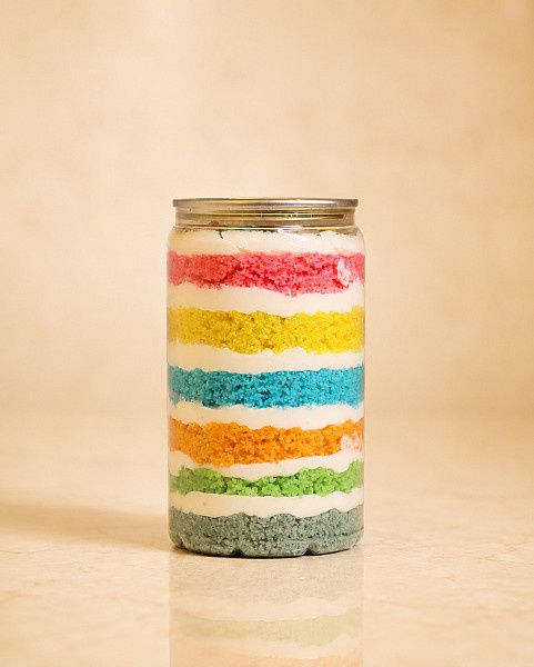 Rainbow Cake Can (135 Gms)