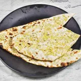 Garlic Naan Without Gravy