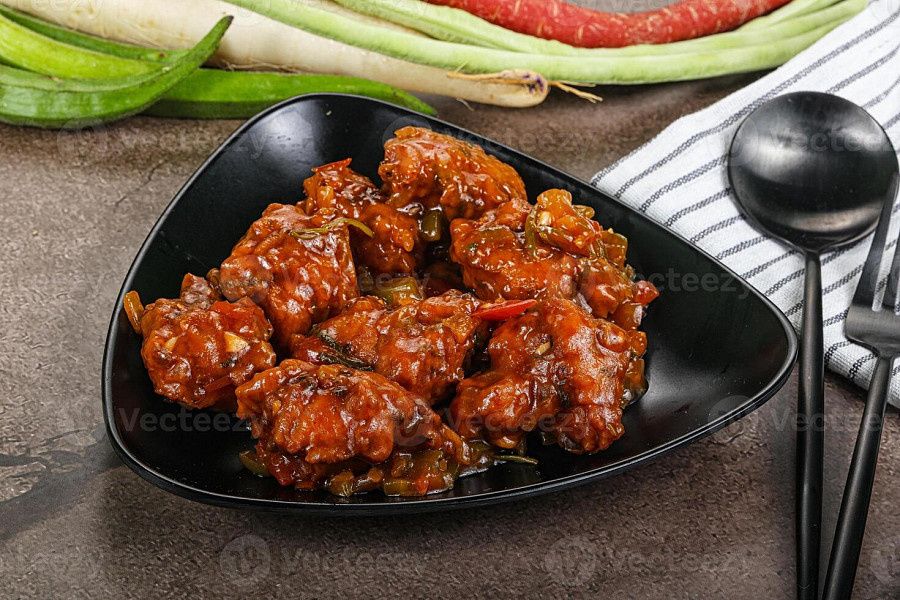 Chicken Manchurian (Semi Gravy)