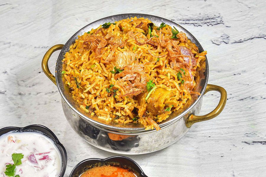 Nattu Kozhi Biryani