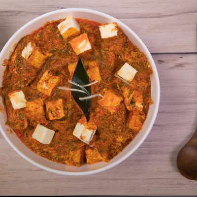Kali Mirchi Paneer
